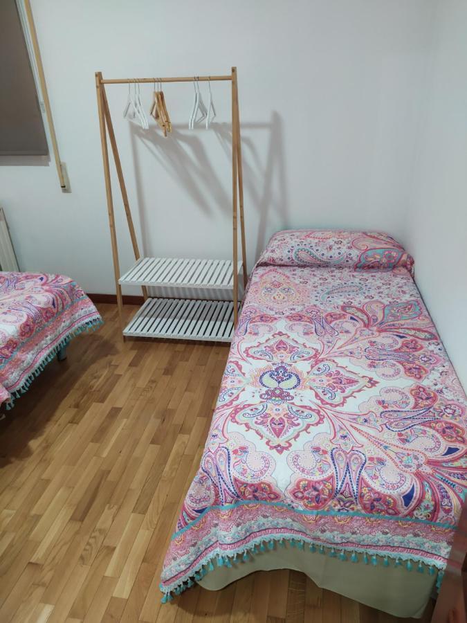 Apartamento Poniente Con Dos Banos Muy Centrico 6 Personas Logrono Bagian luar foto